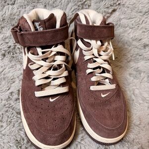 Nike Suede Brown Sneakers with Cream Accents